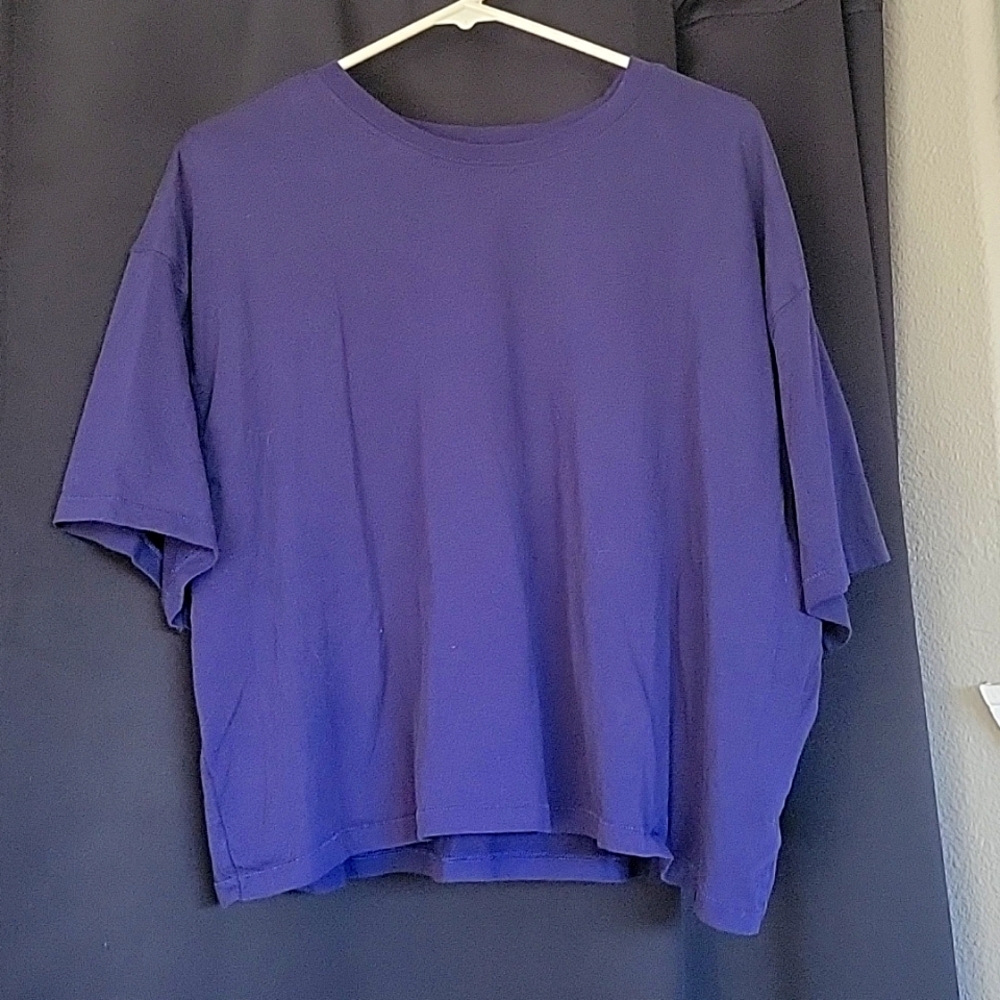 Fabletics boxy tee